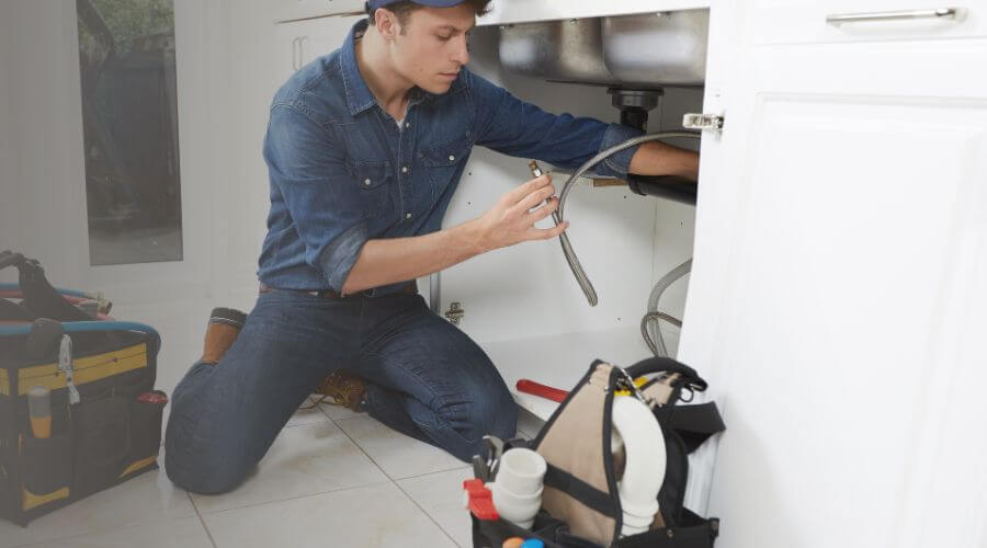 Expert burst pipe repair services in Creswell, NC